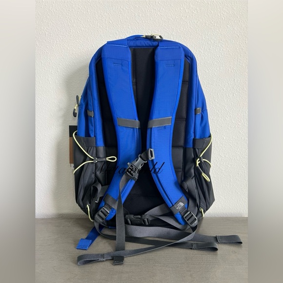 The North Face BOREALIS 28L Backpack In TNFBLUE/ MDN/ ASG ONE SIZE - Picture 2 of 7
